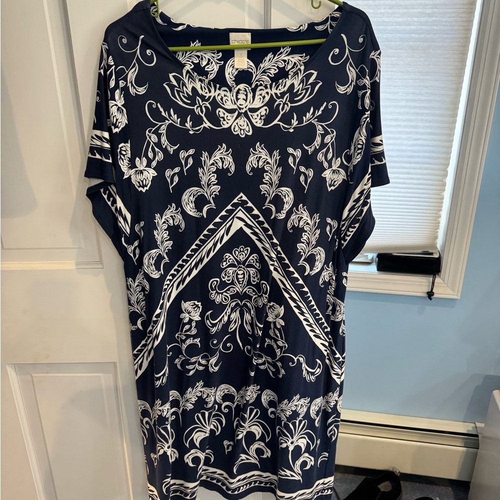 Chico's Navy and White Patterned Top